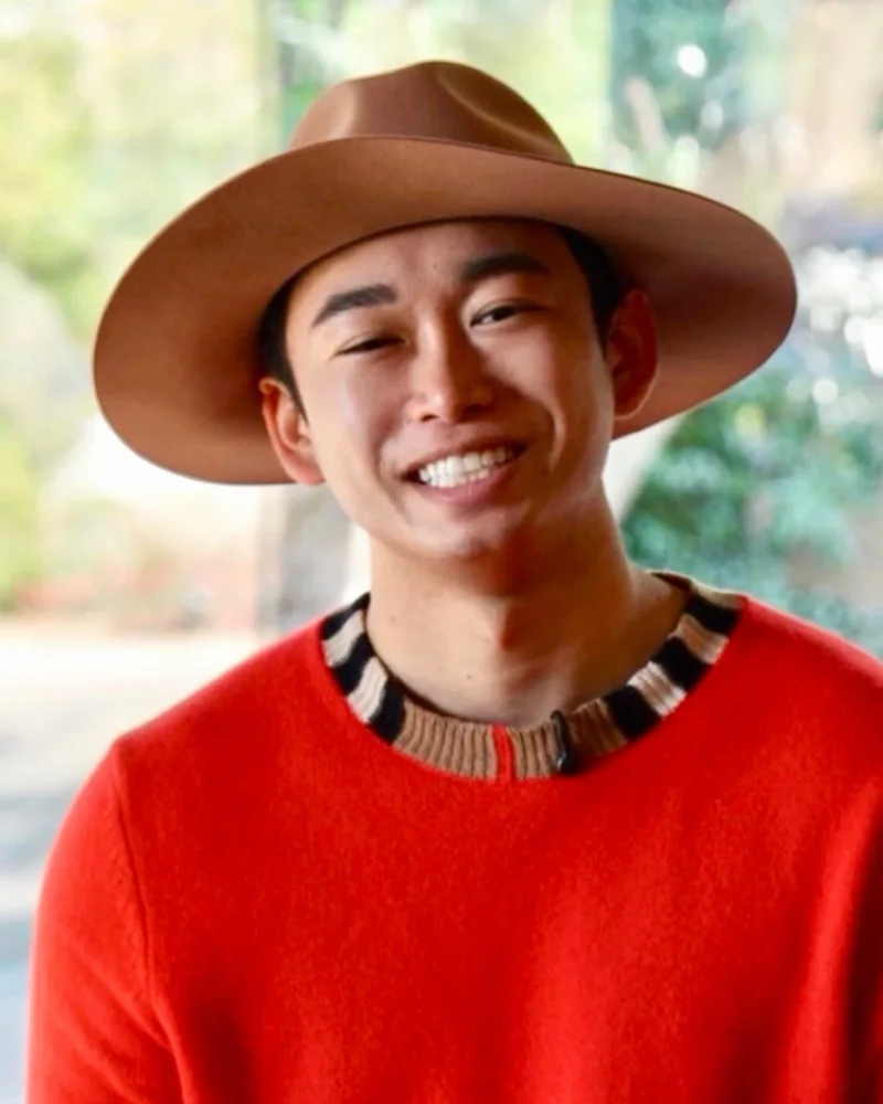 山田 航世